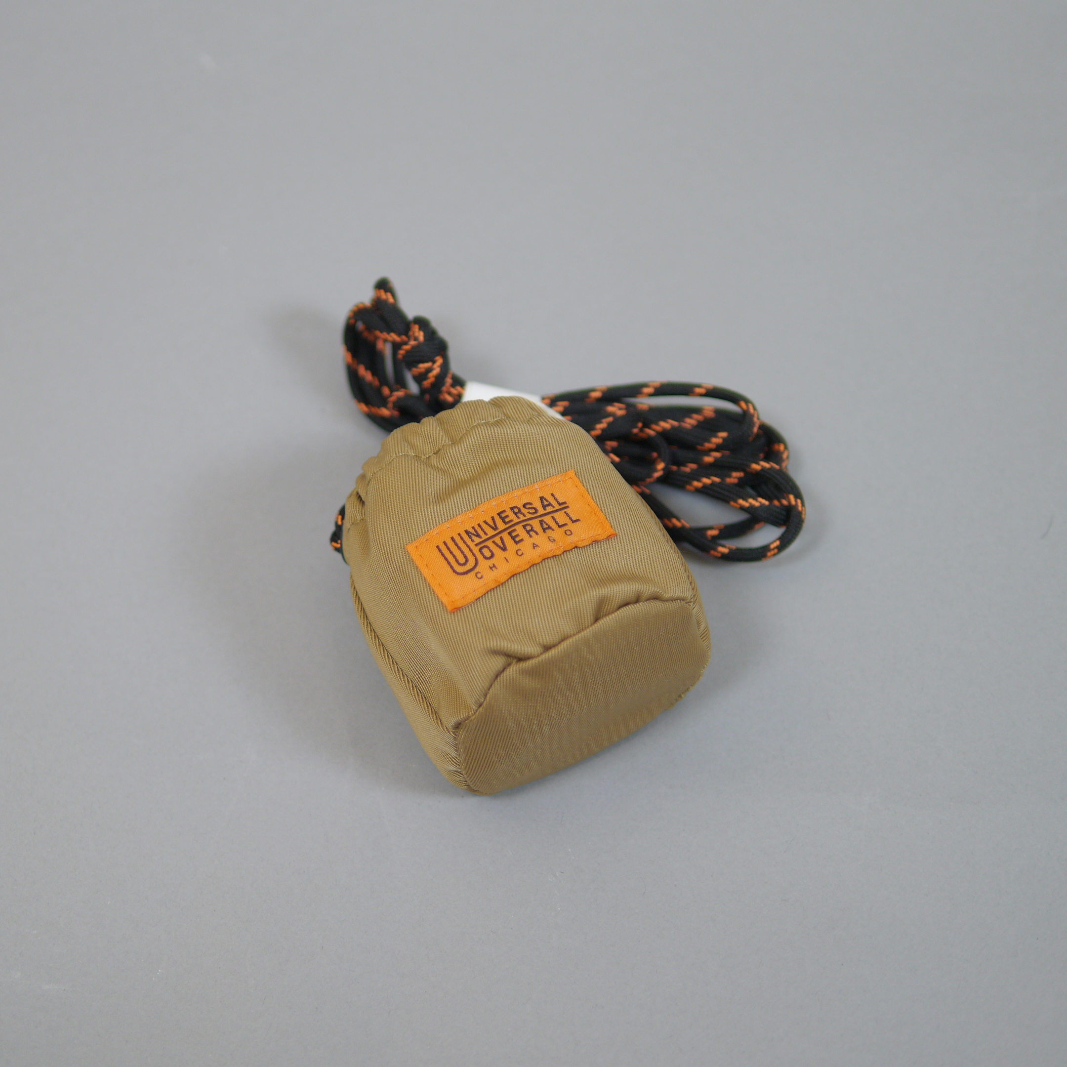 UNIVERSAL OVERALL Navel Drawstring Pouch ╭ 4色 ╮