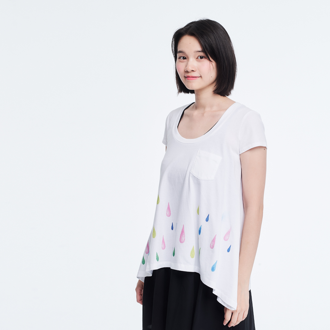 彩虹雨滴傘襬小蜜桃棉女TEE/白