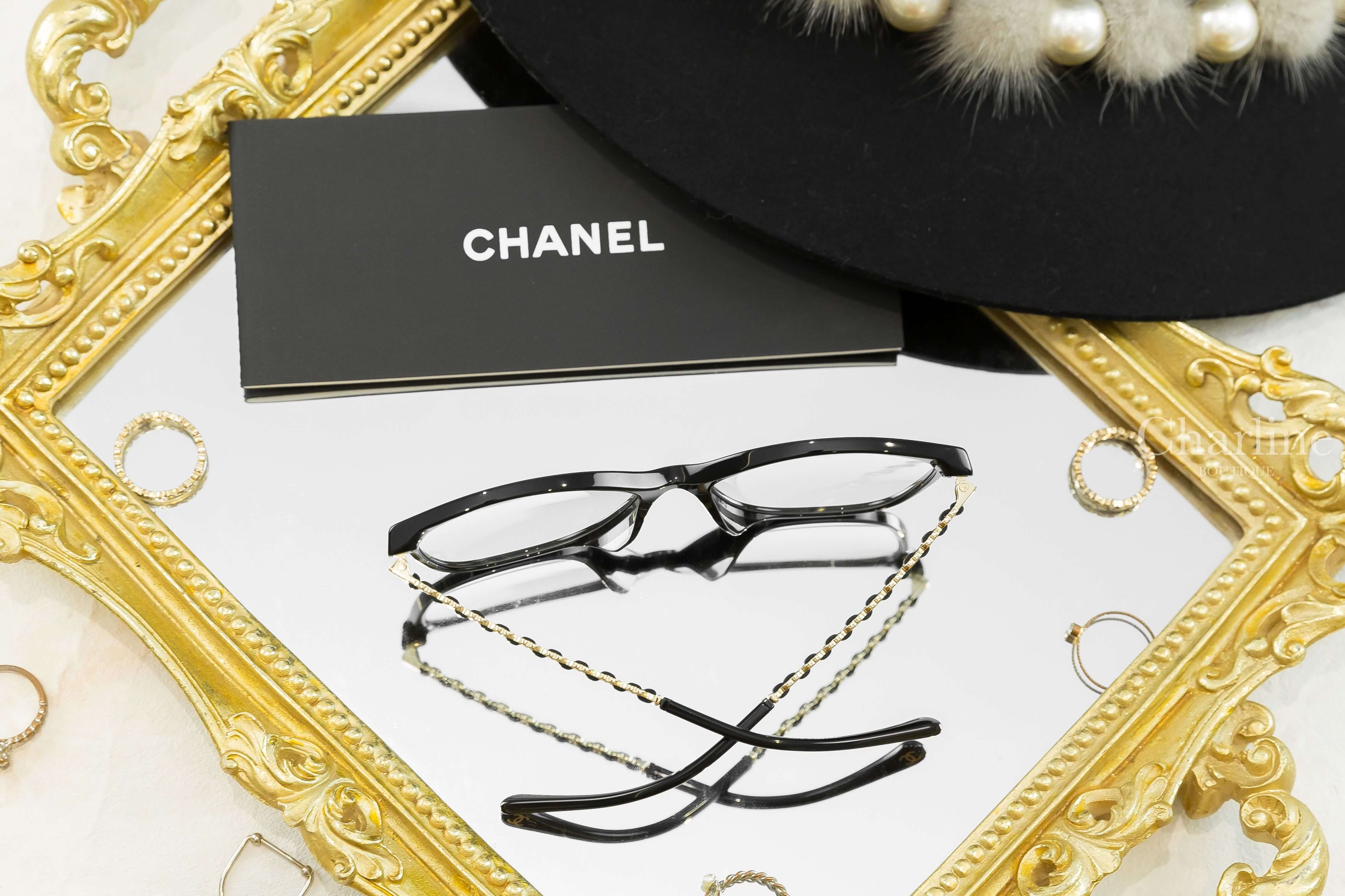 Chanel Square Eyeglasses 黑色方框側邊皮穿金鍊CC平光眼鏡-Charline Boutique 精品代購