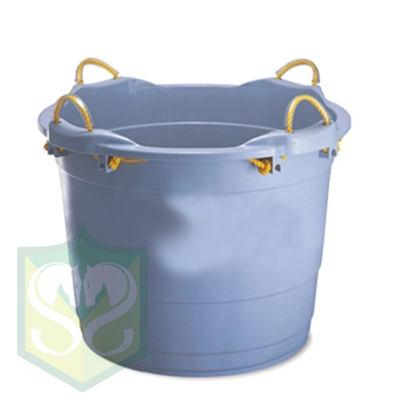 Mud bucket and Trash Can