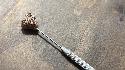 銀黏土如何有弧度呢? 中子土讓你有曲線 簍空造型示範