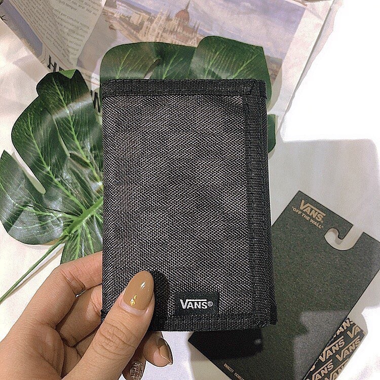 Vans 棋盤格 小布標 短夾﻿ 帆布材質 黑色