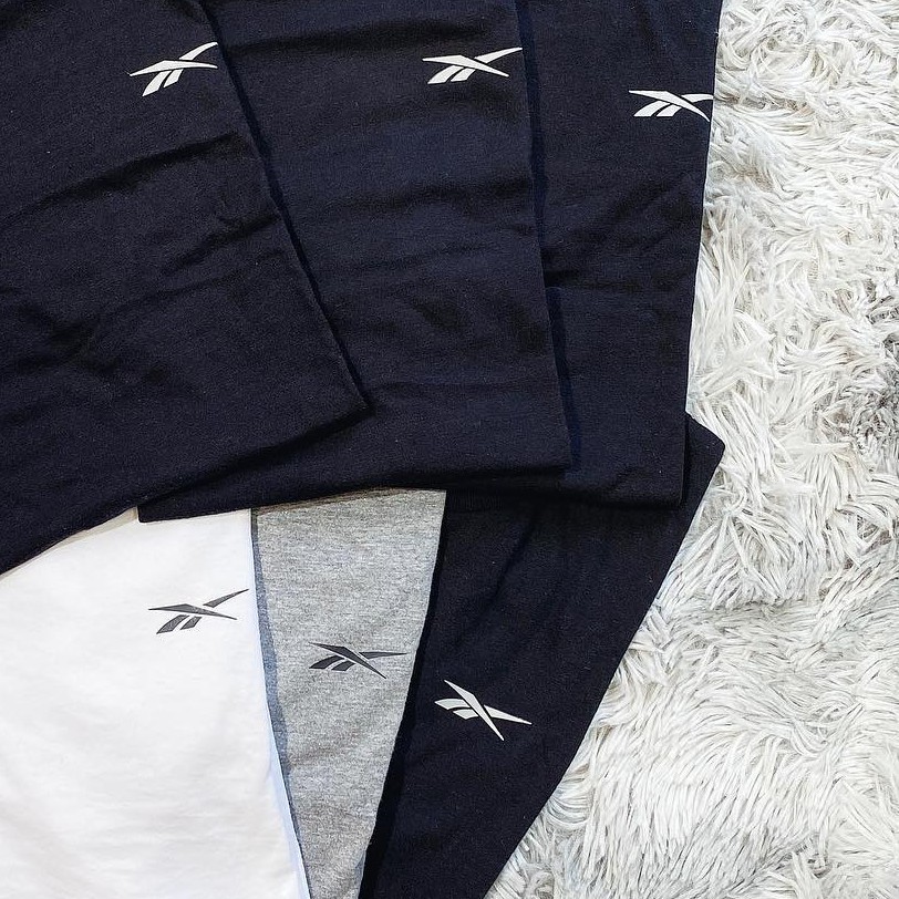 Reebok胸前小logo素tee 三色/黑色 一包不拆賣！
