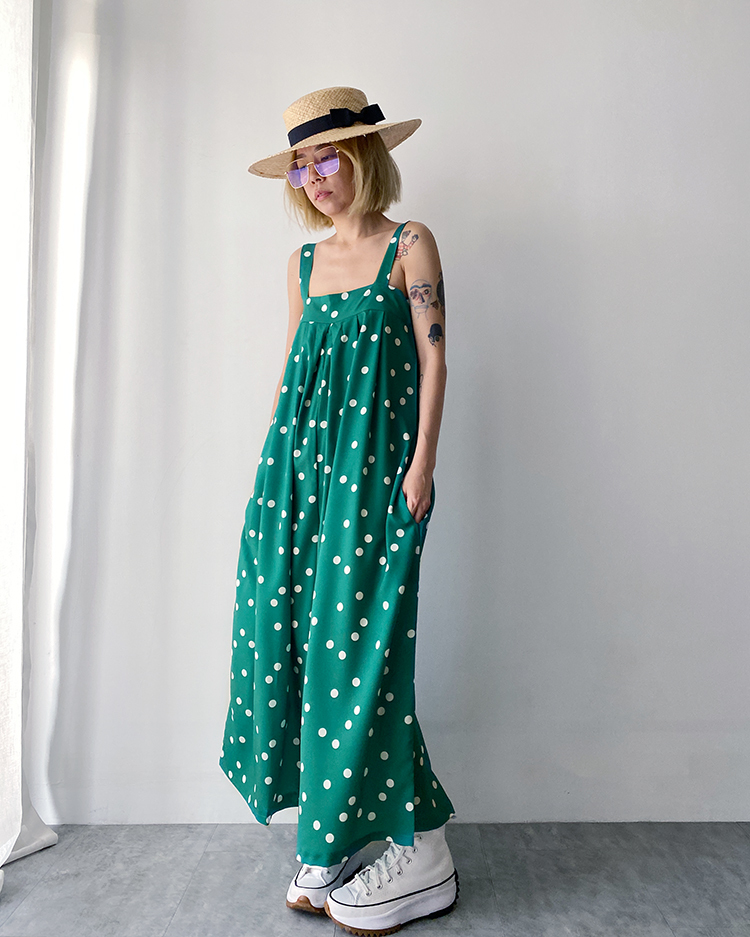 MFD-1786 點點寬管連身褲