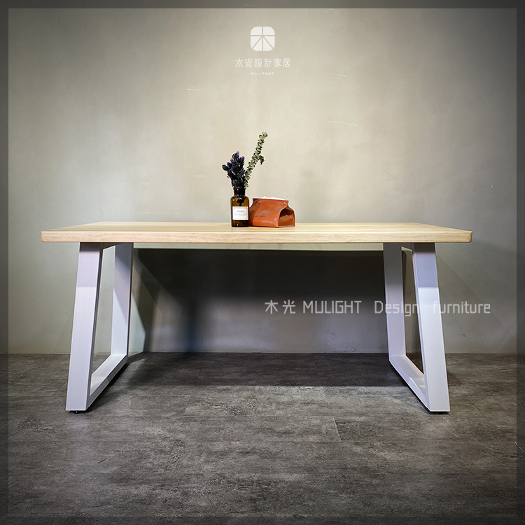 台灣製-Bianca-鐵製斜腳實木餐桌|可訂製