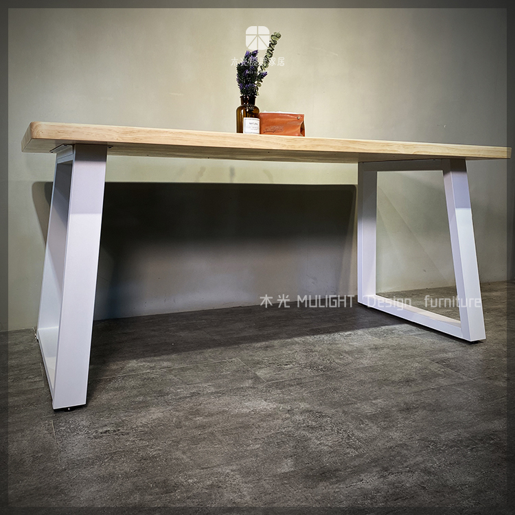 台灣製-Bianca-鐵製斜腳實木餐桌|可訂製