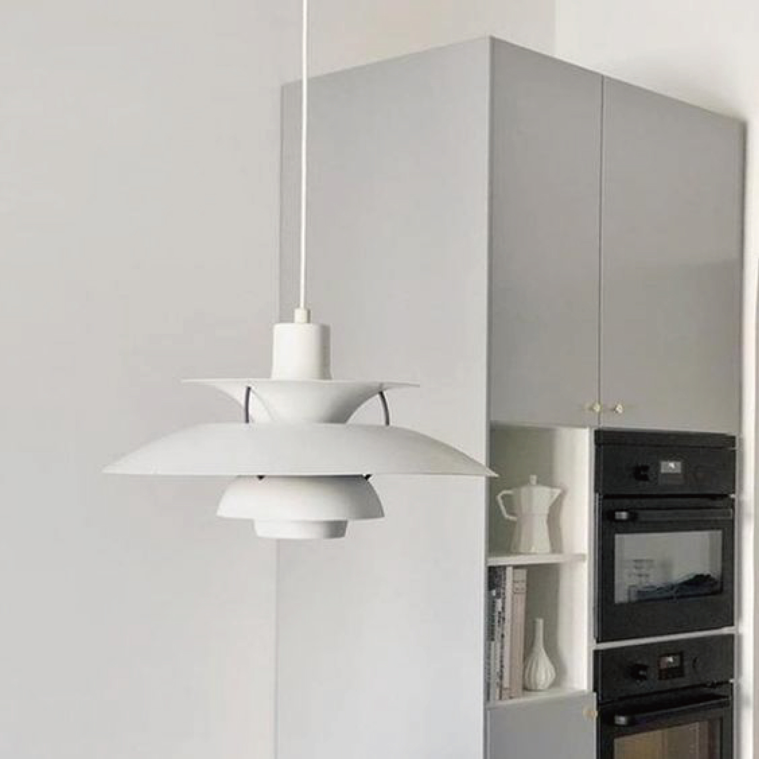 PH5 / 吊燈 by Louis Poulsen