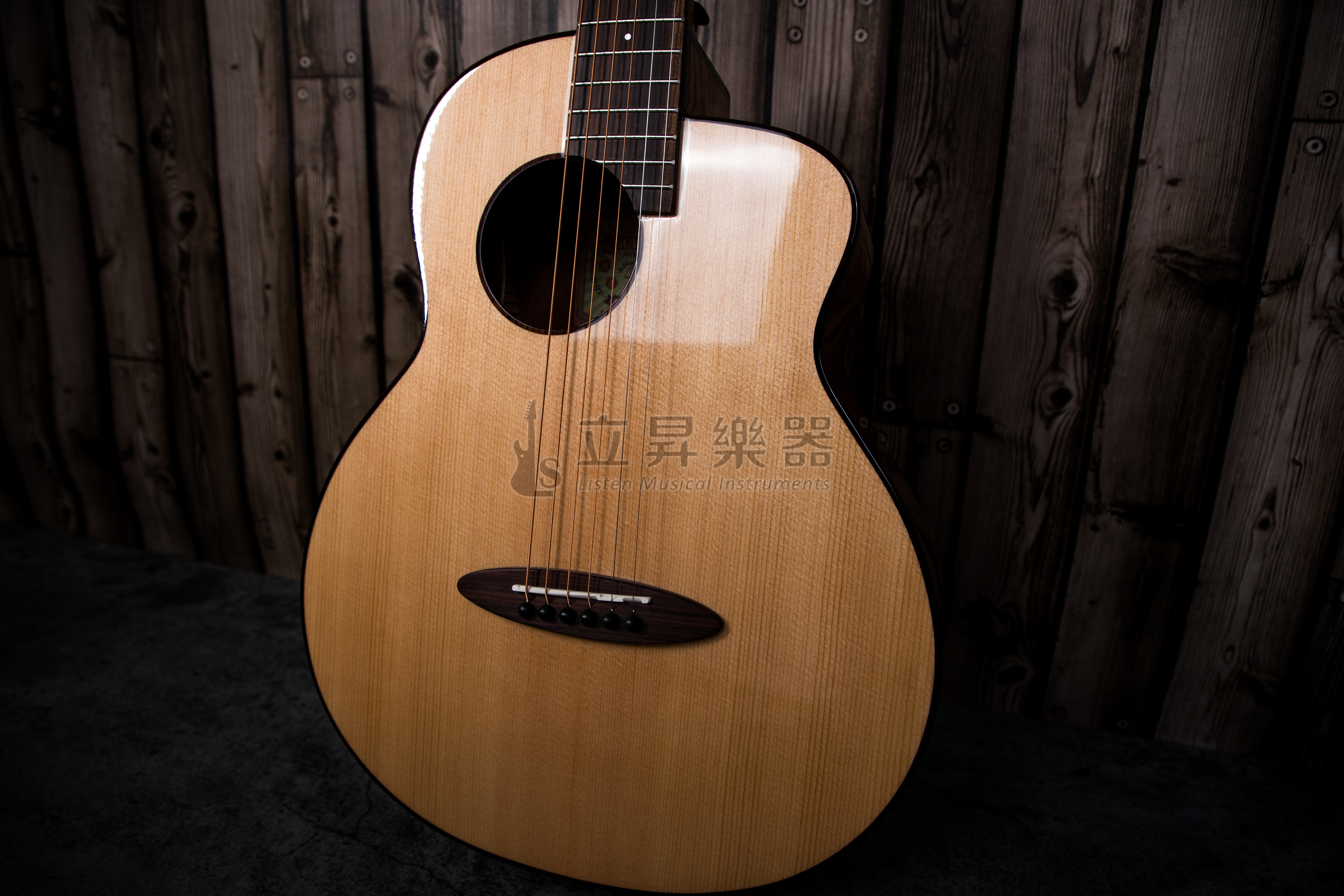 aNueNue M12 鳥吉他 面單吉他 雲杉面單/桃花心木側背板 36吋 旅行吉他 小吉他  附aaNueNue原廠吉他袋