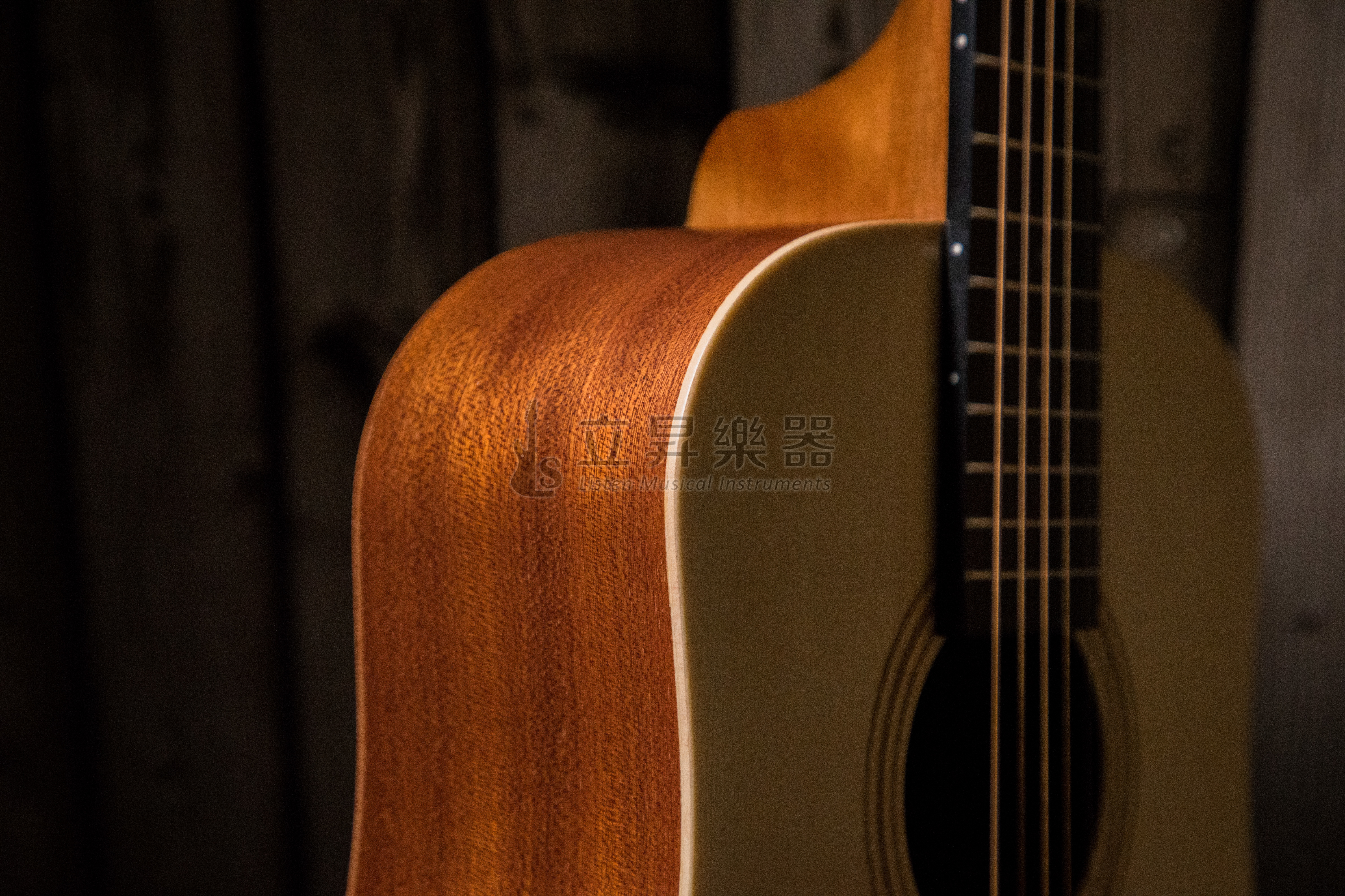 Soldin SA-3431NA 雲杉面板 34吋 旅行木吉他 小吉他 (附琴袋、配件包) 第 5 張圖片｜三峽吉他 / Bass