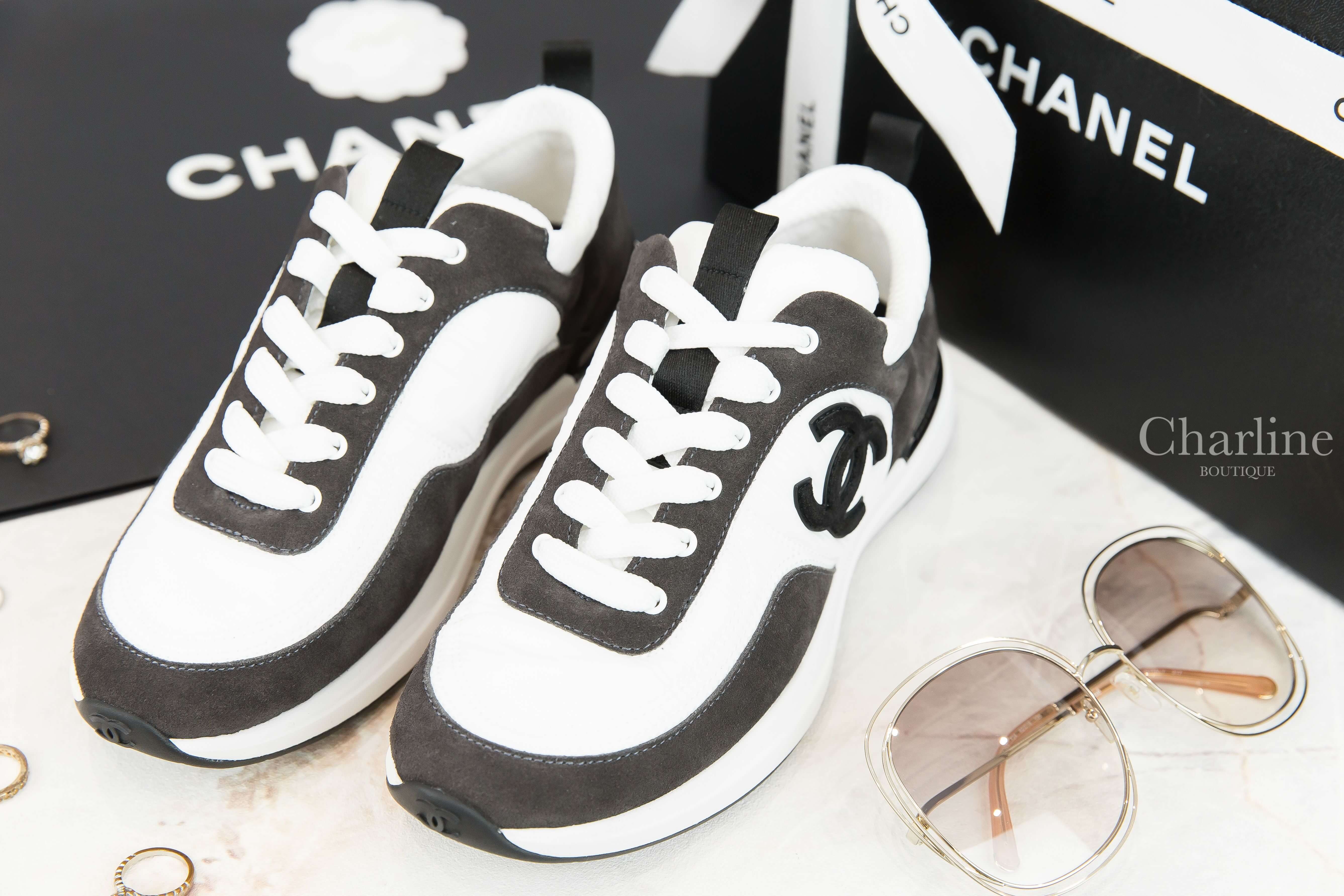 Chanel Trainers 白色尼龍拼黑麂皮黑CC牛皮運動鞋-Charline Boutique 精品代購