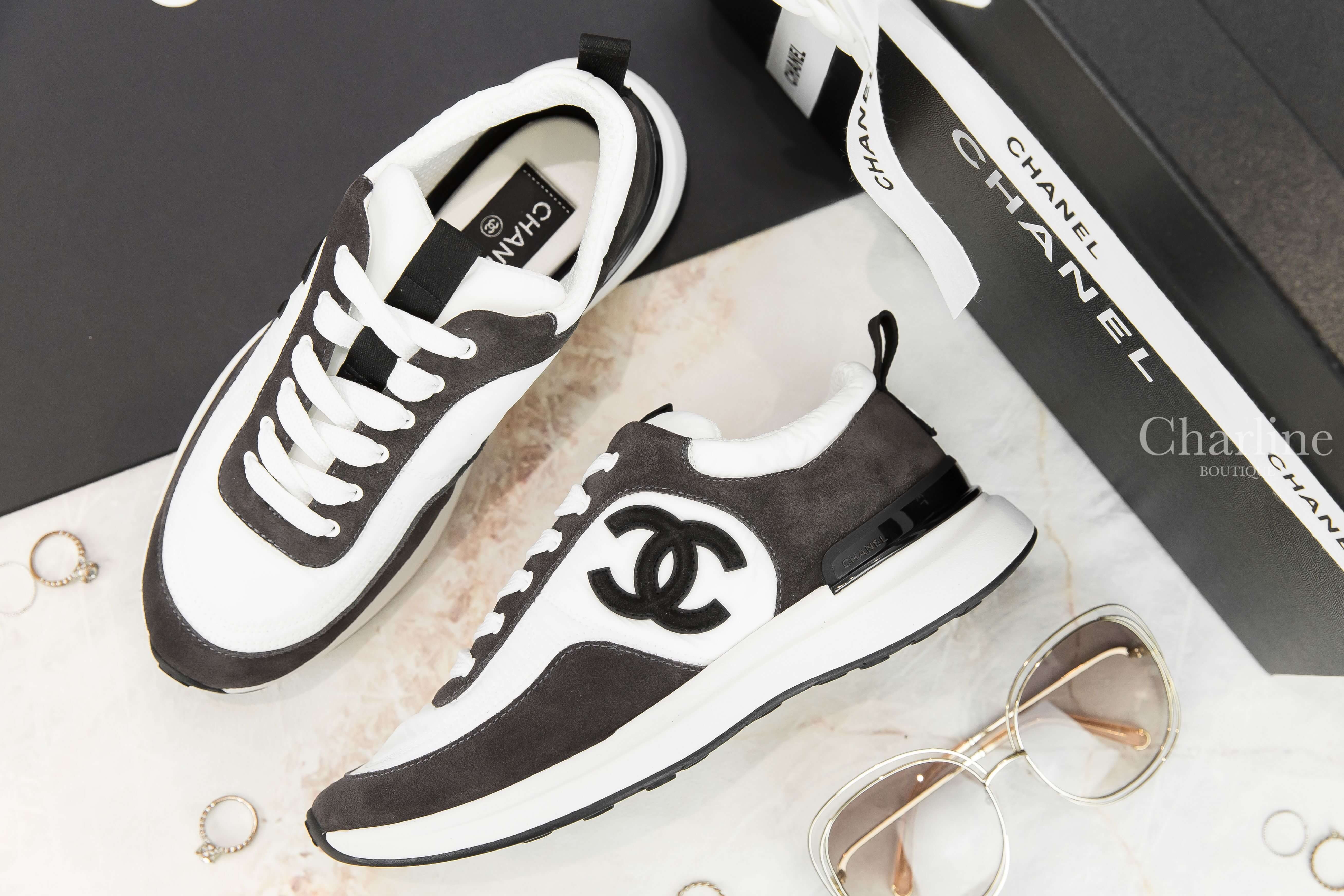 Chanel Trainers 白色尼龍拼黑麂皮黑CC牛皮運動鞋-Charline Boutique 精品代購