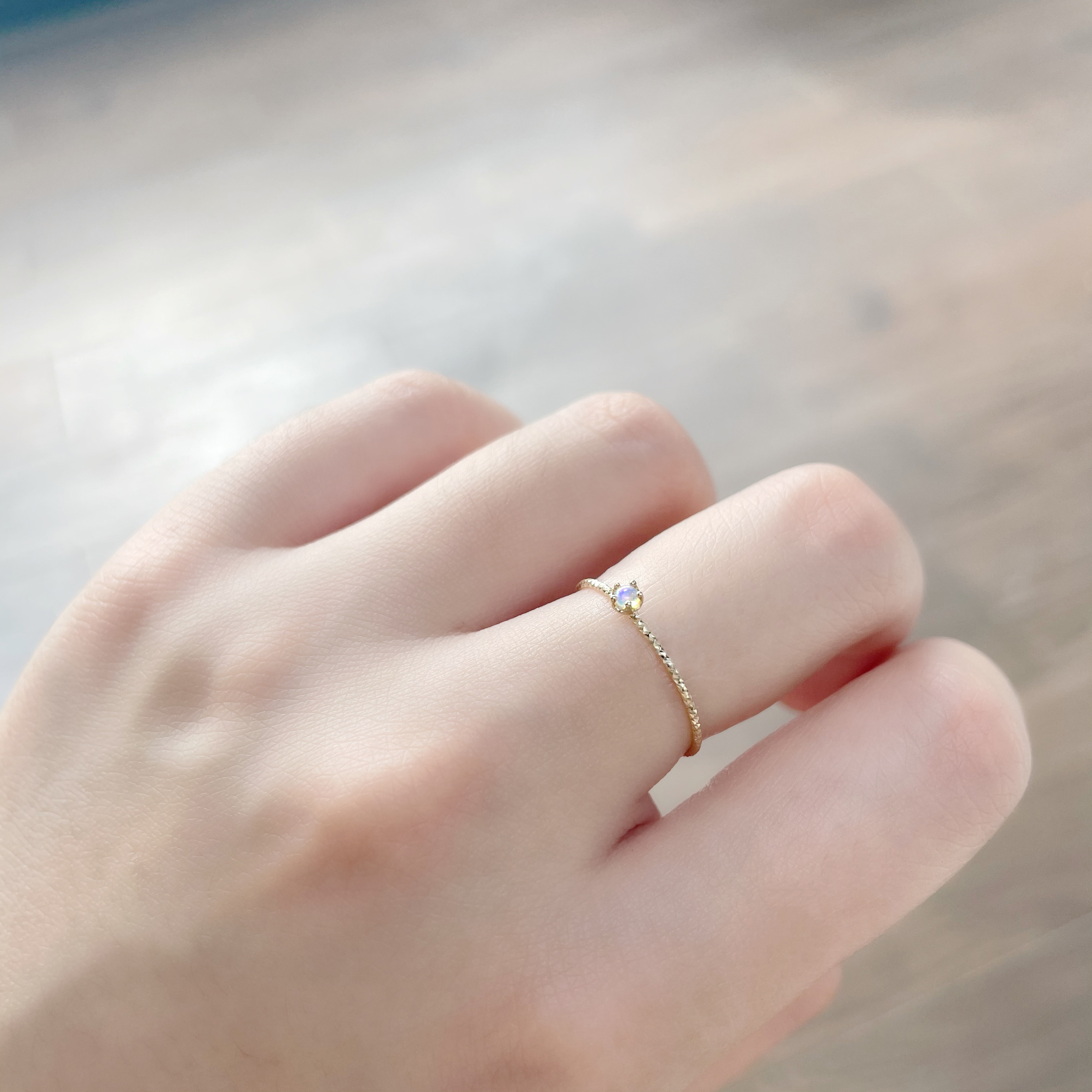 14K亮亮Mini皇冠歐泊戒指