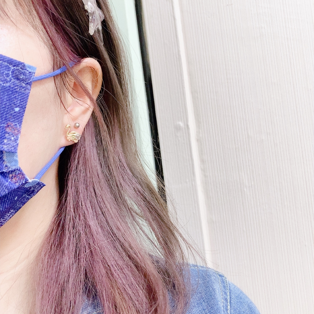 天鵝與花卉耳環 (網站限定優惠)