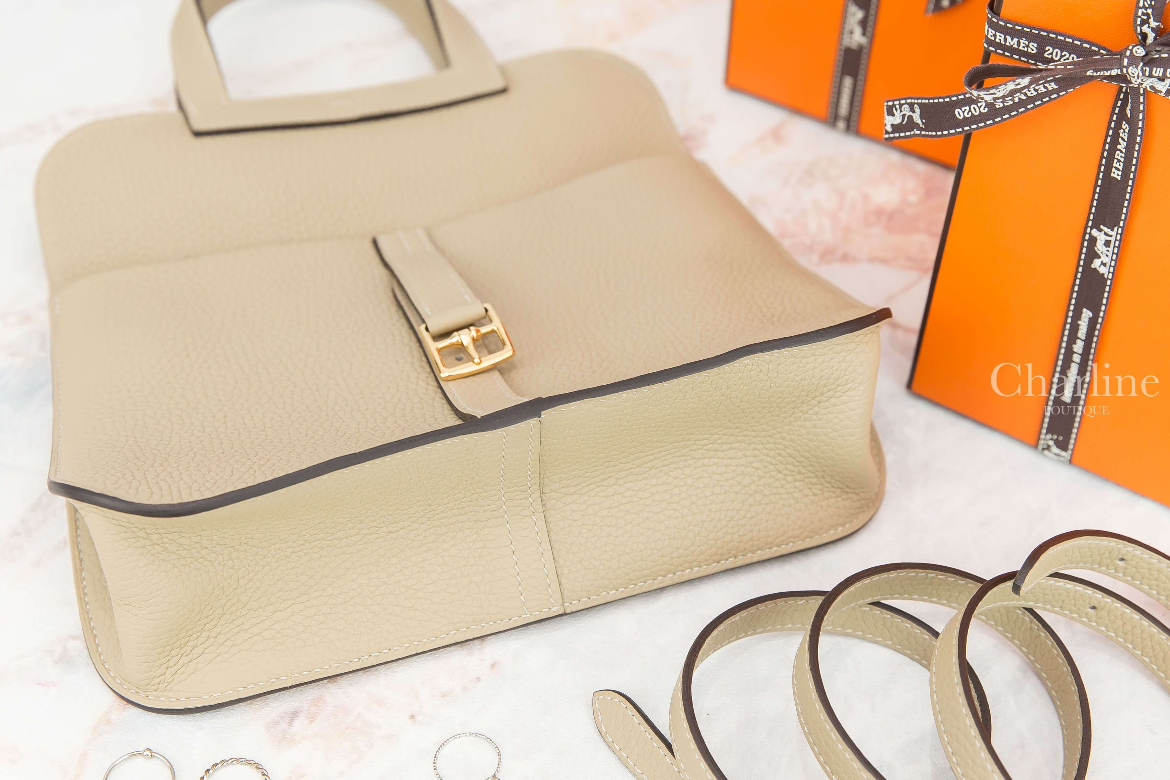 Hermès Sac Halzan 25cm S2 Trench / 18 Etoupe Taurillon Clemence Z刻風衣灰拼大象灰內裡金釦手提肩背包-Charline Boutique 精品代購
