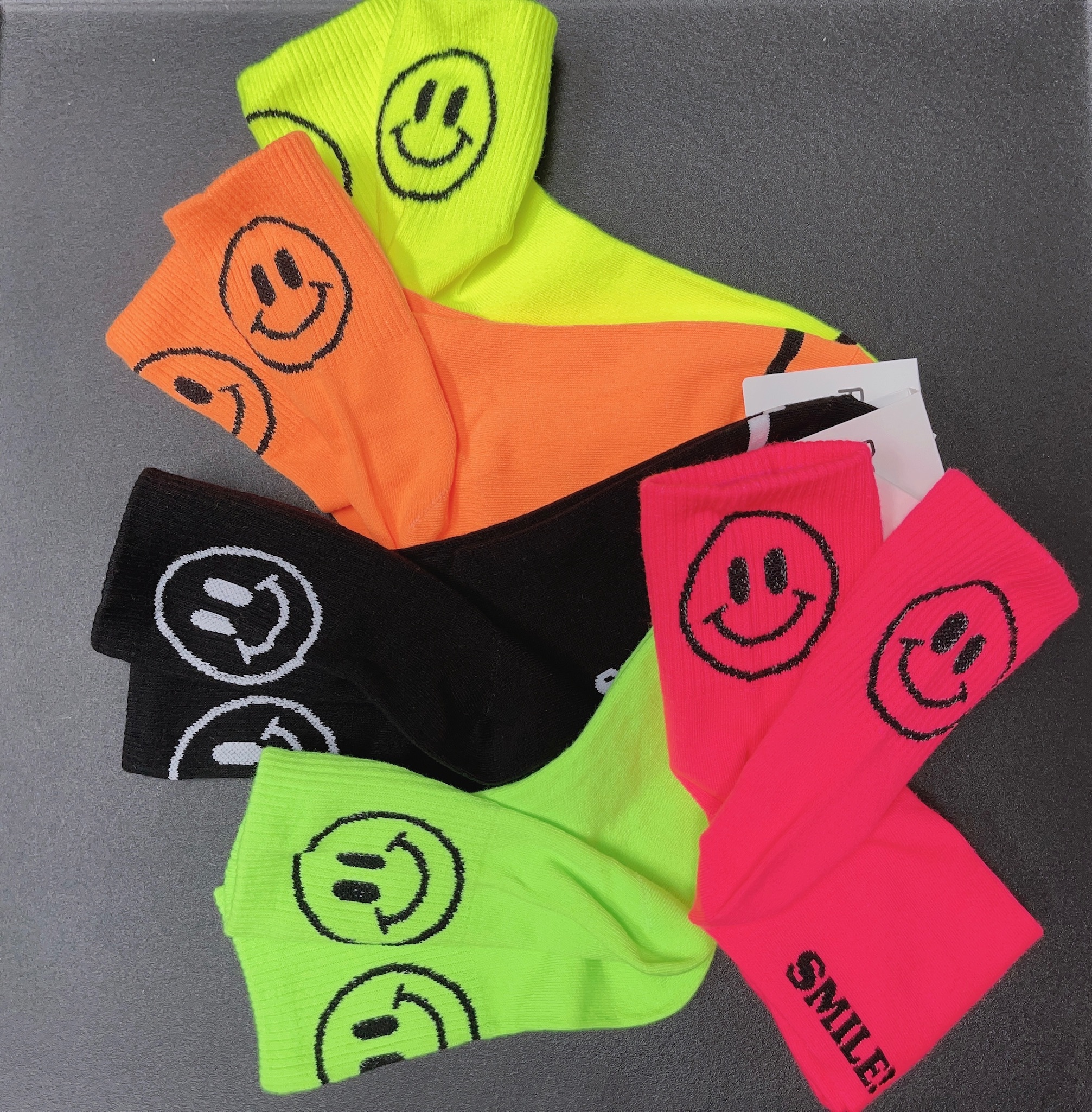 現貨 KS1425 螢光哈哈笑襪