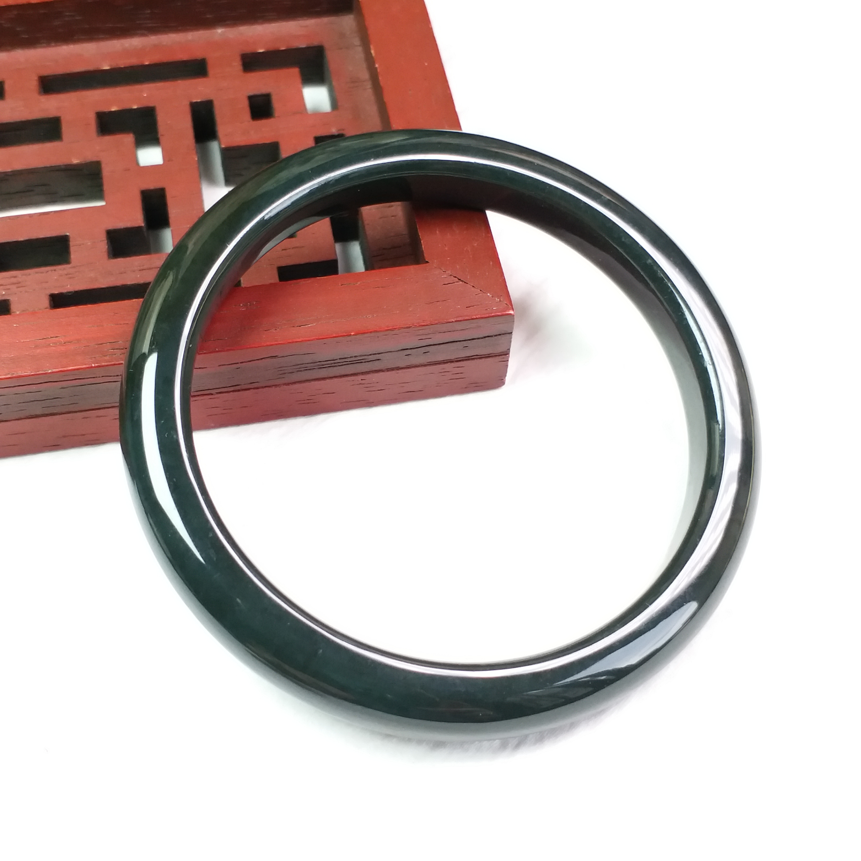 J1856 和田玉塔青手鐲 54.6mm (1.47)