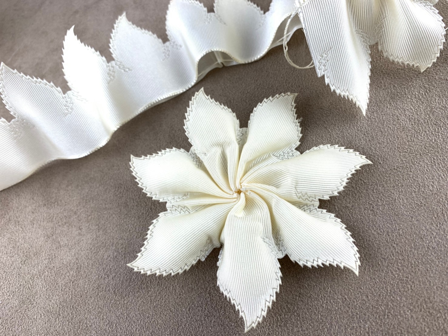 秋楓冬葉花邊口袋拉花/50mm