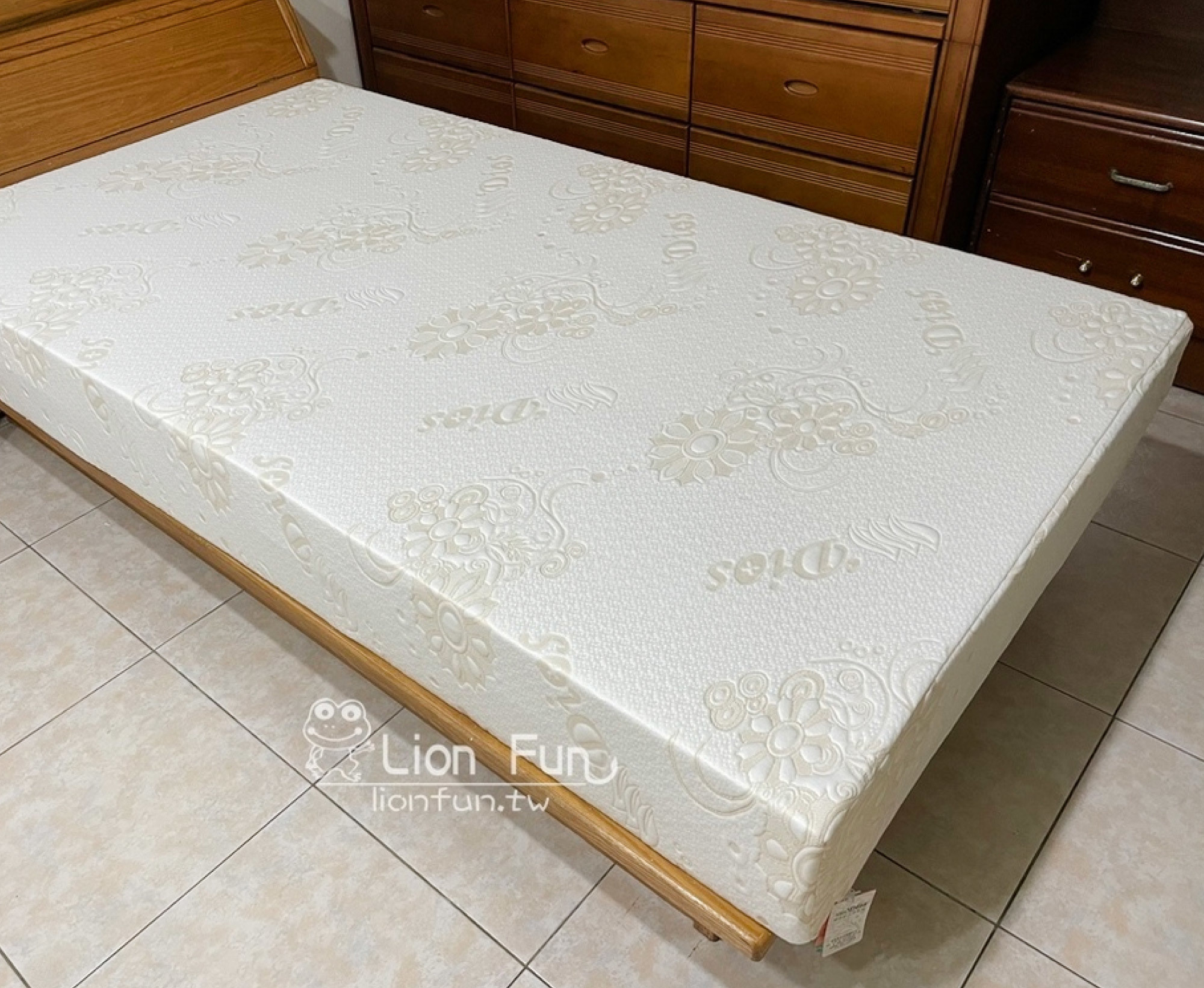 迪奧斯、Lunio、英黛兒各大知名床墊比較