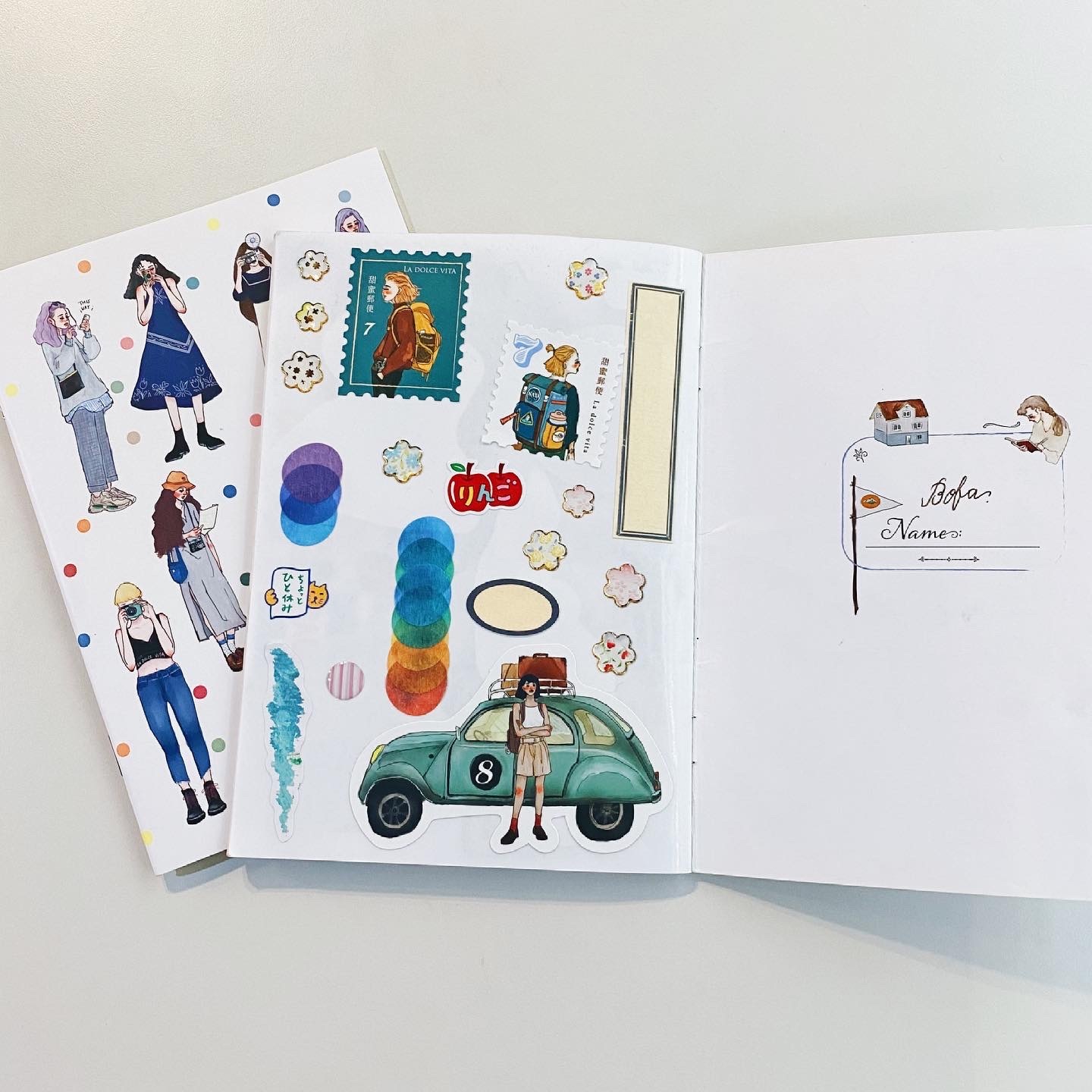 La Dolce Vita Sticker Book - Childhood