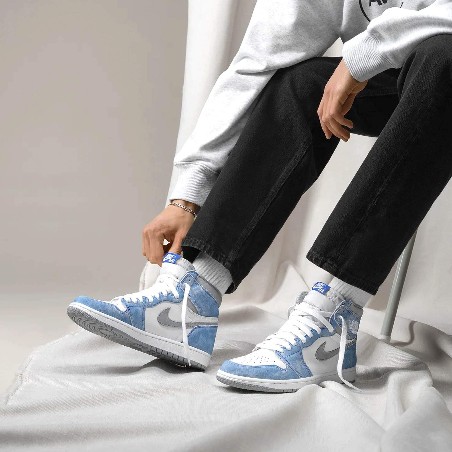 jordan 1 hyper royal white