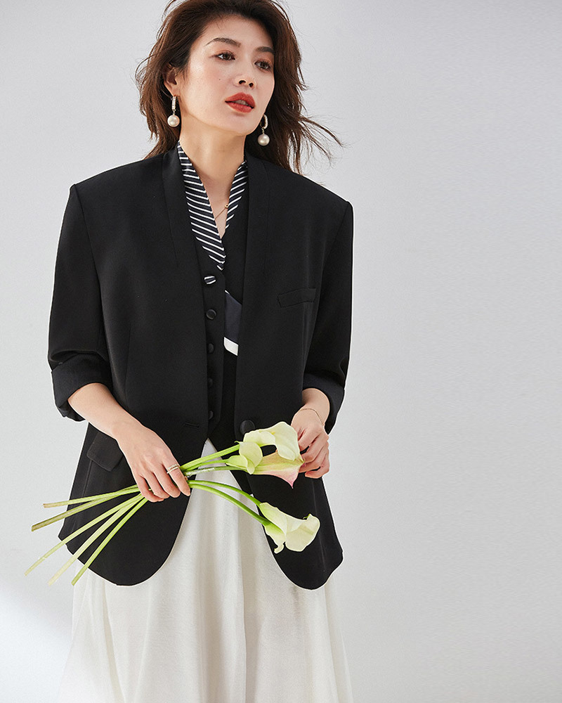 DEER.W寬肩收腰西裝馬甲背心 黑色