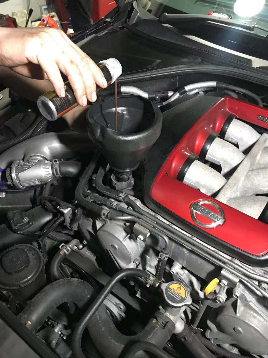 Nissan GTR R35 Super Nano 引擎修復劑