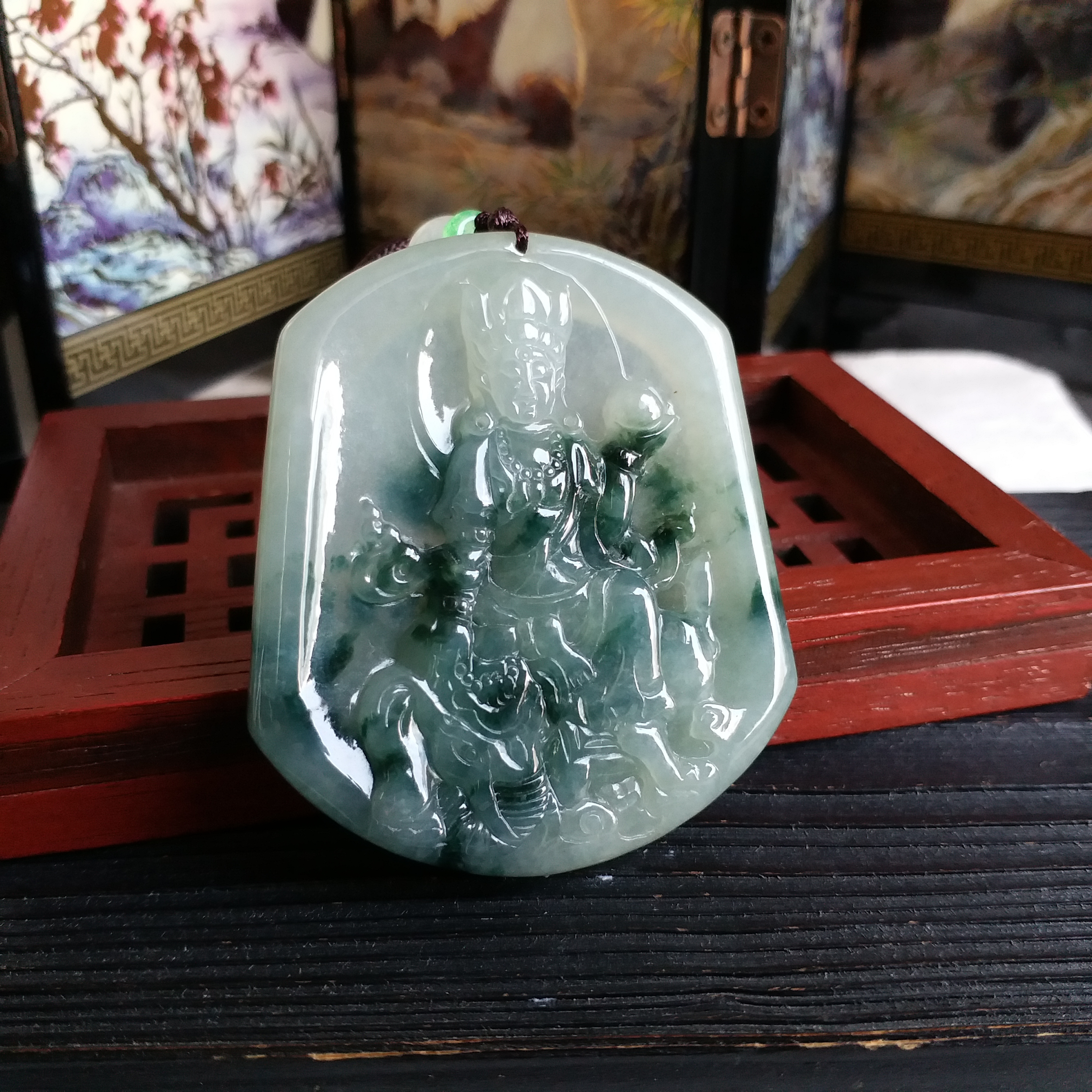 J1799 冰飄花普賢菩薩玉牌 (騎大象)