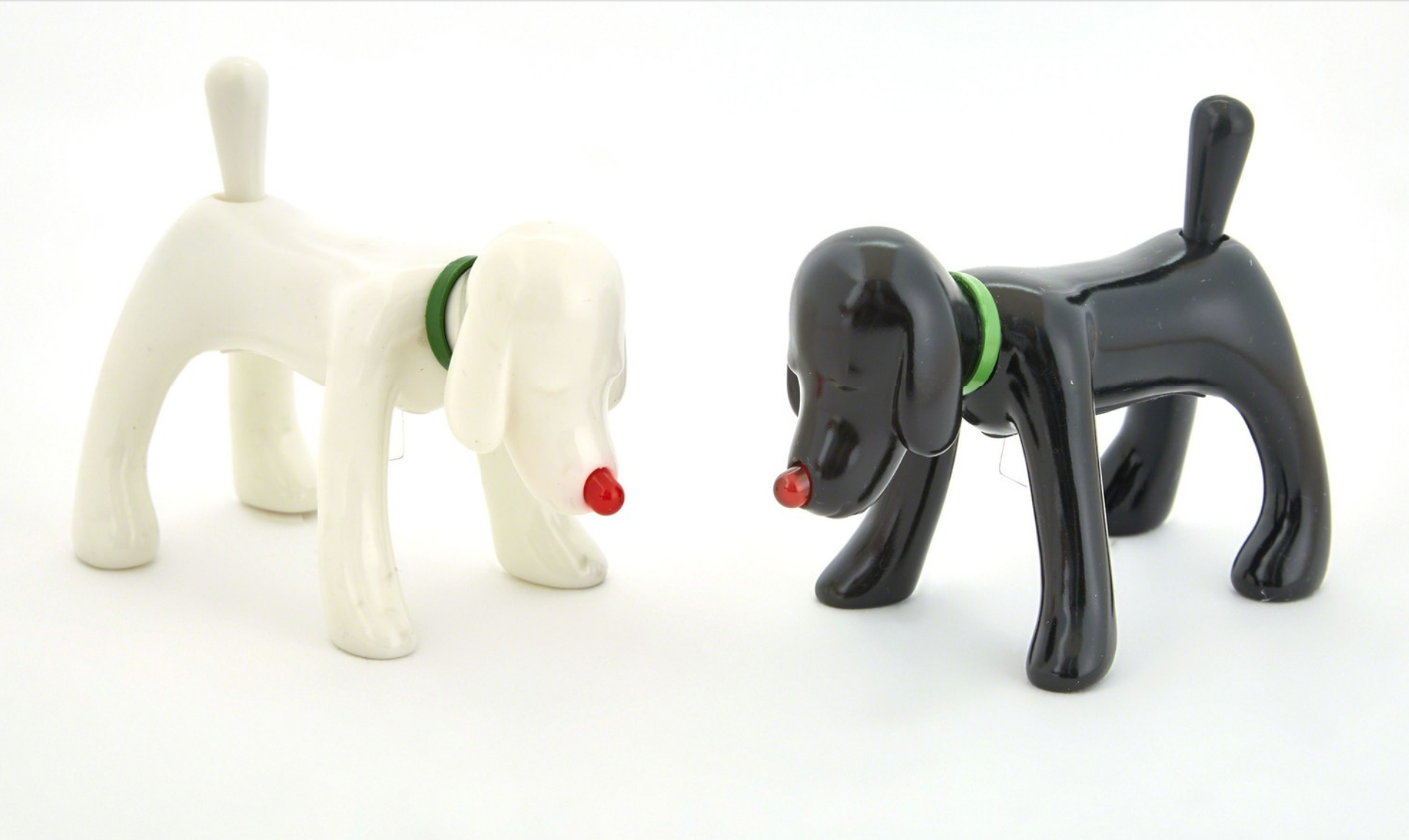 YOSHITOMO NARA Shinning Doggy White 2015 Synthetic mate