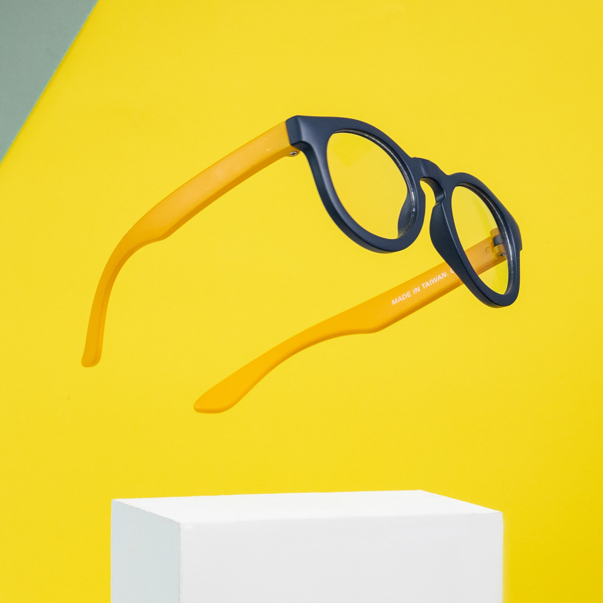 AENI iLO兒童濾藍光眼鏡4-7y 皇家學院