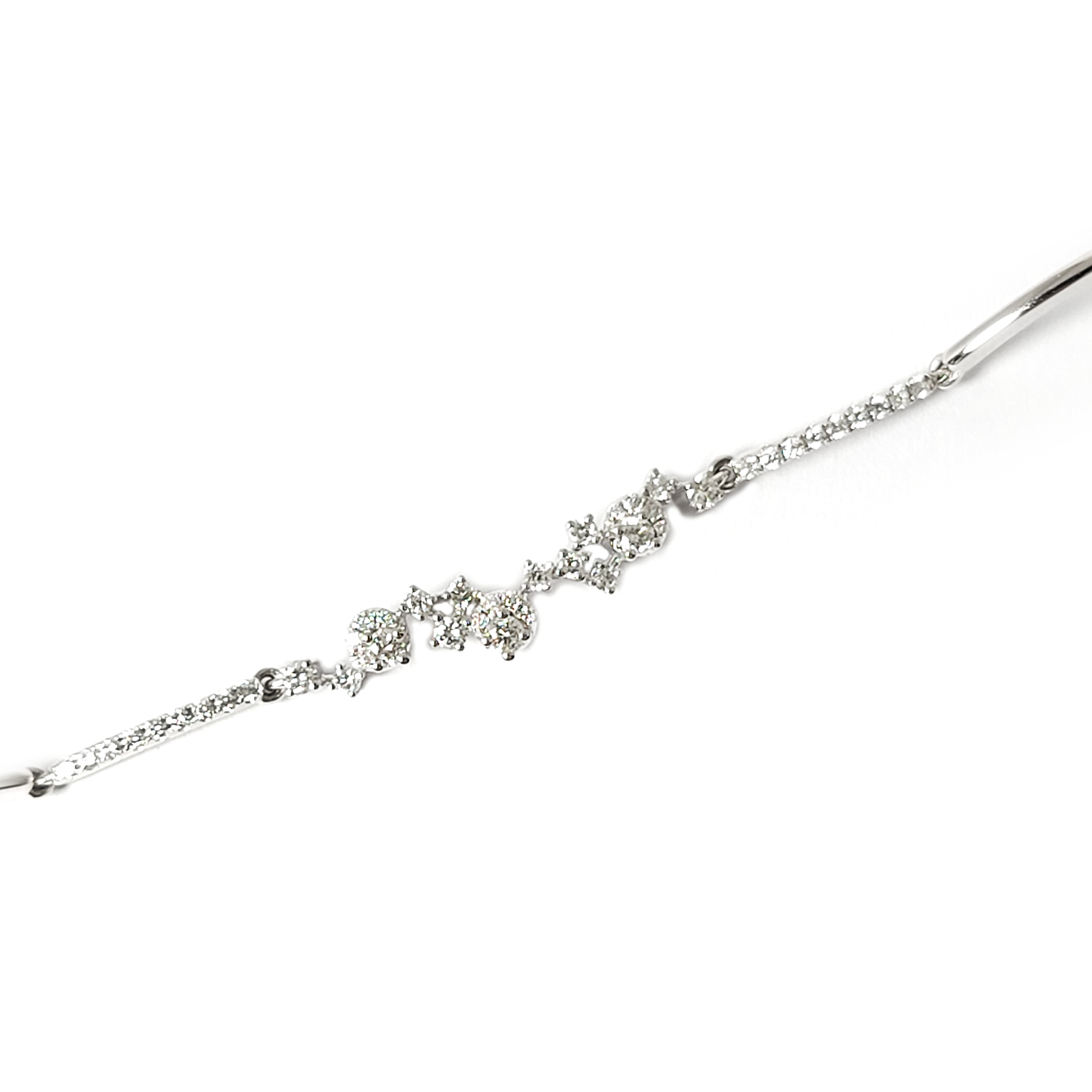 18K White Gold Natural Diamond Bracelet
