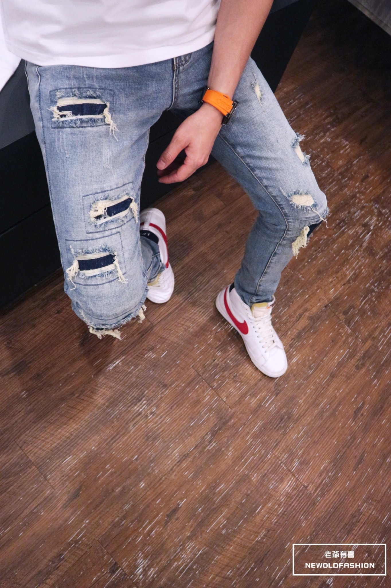 淺藍多補丁破壞造型