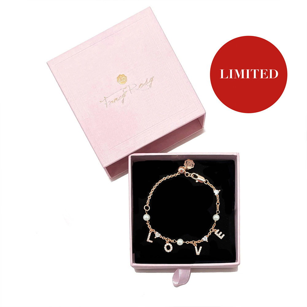 Heart Shaped Crystal " L.O.V.E " Pearl Bracelet (Rose Gold)