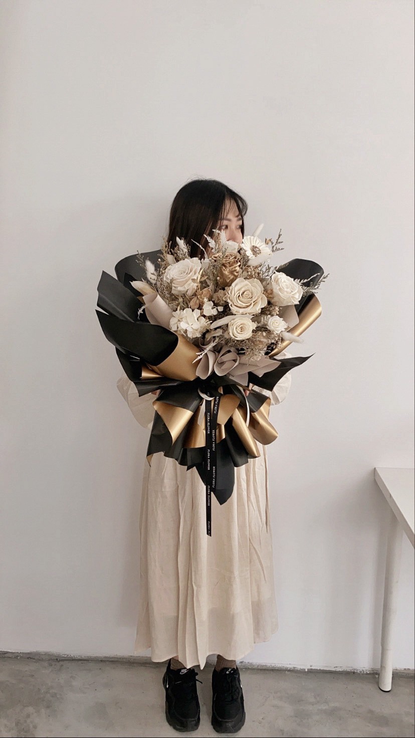 畢業大花束-黑金