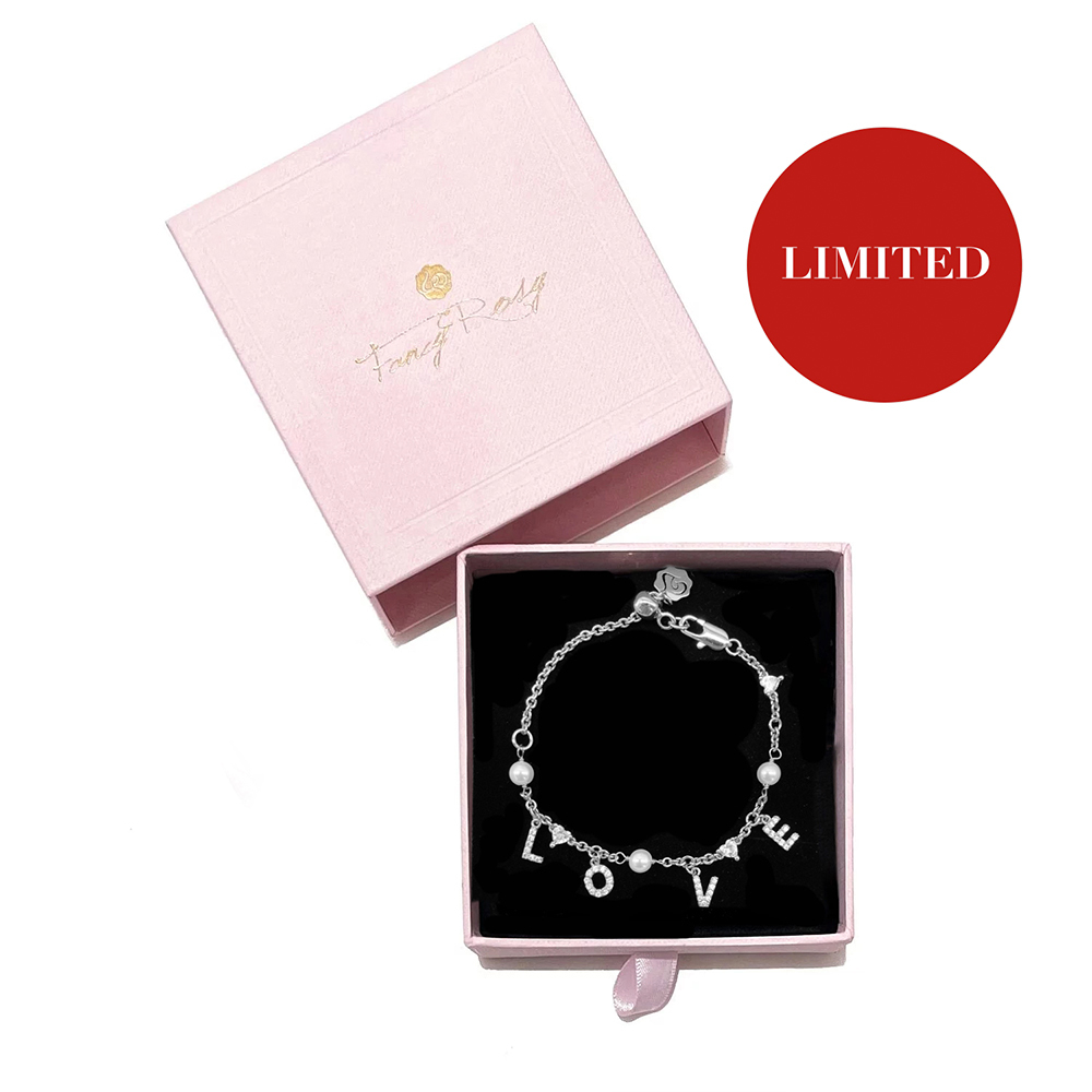 Heart Shaped Crystal " L.O.V.E " Pearl Bracelet (Silver)
