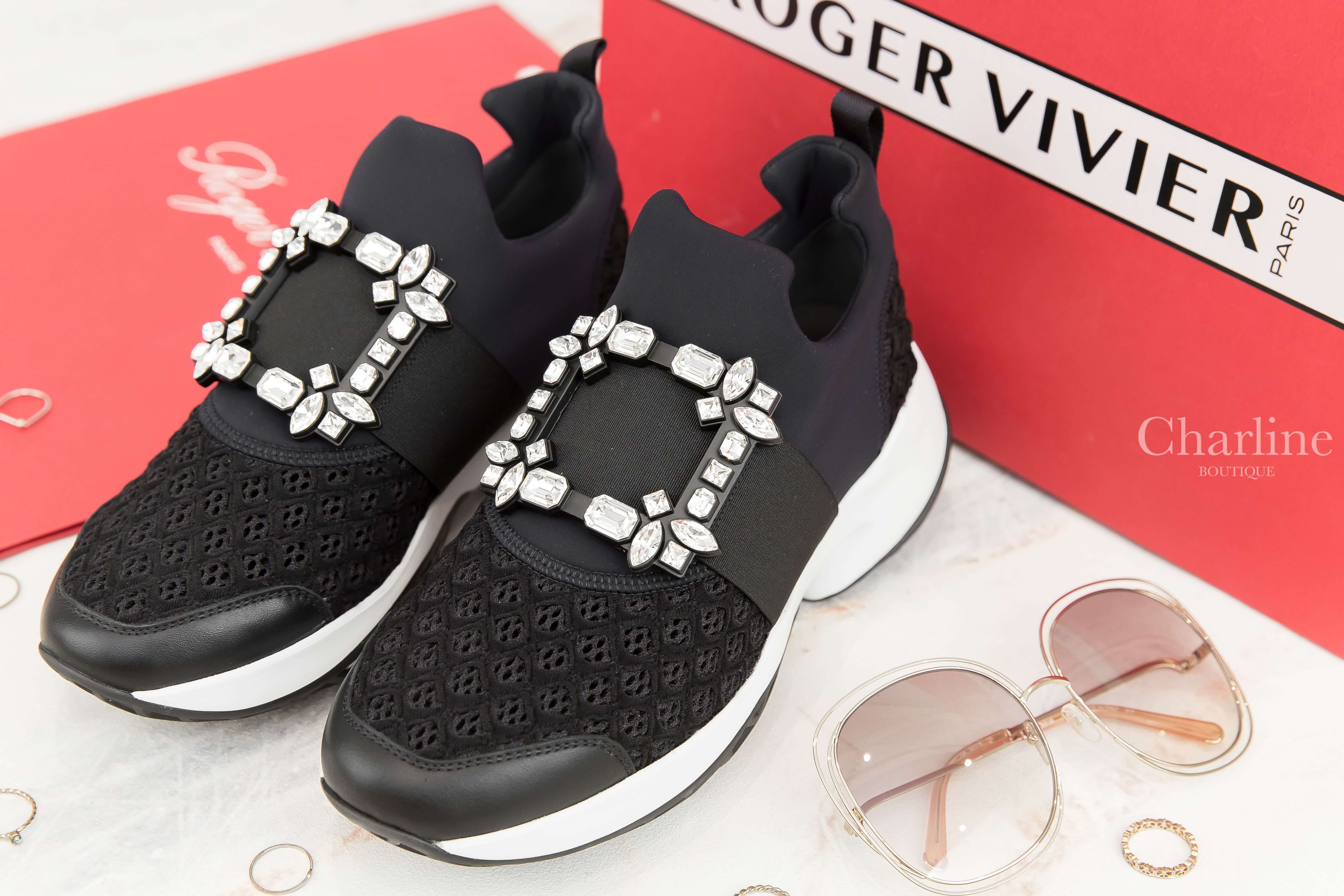 Roger Vivier Viv' Run Strass Buckle Sneakers In Technical Fabrics 黑色水晶方釦太空棉運動鞋-Charline Boutique 精品代購