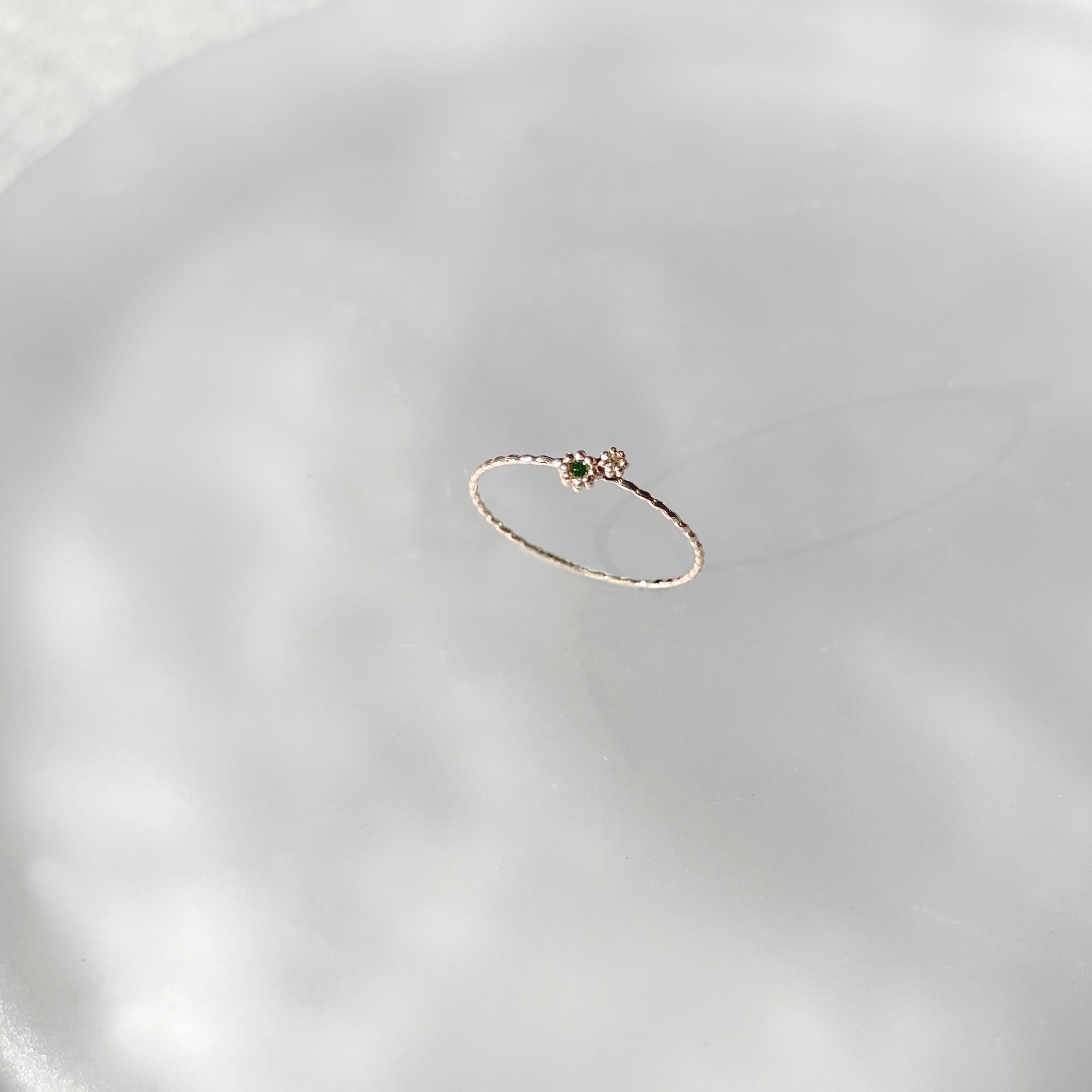 14K Firework綠白鑽細戒