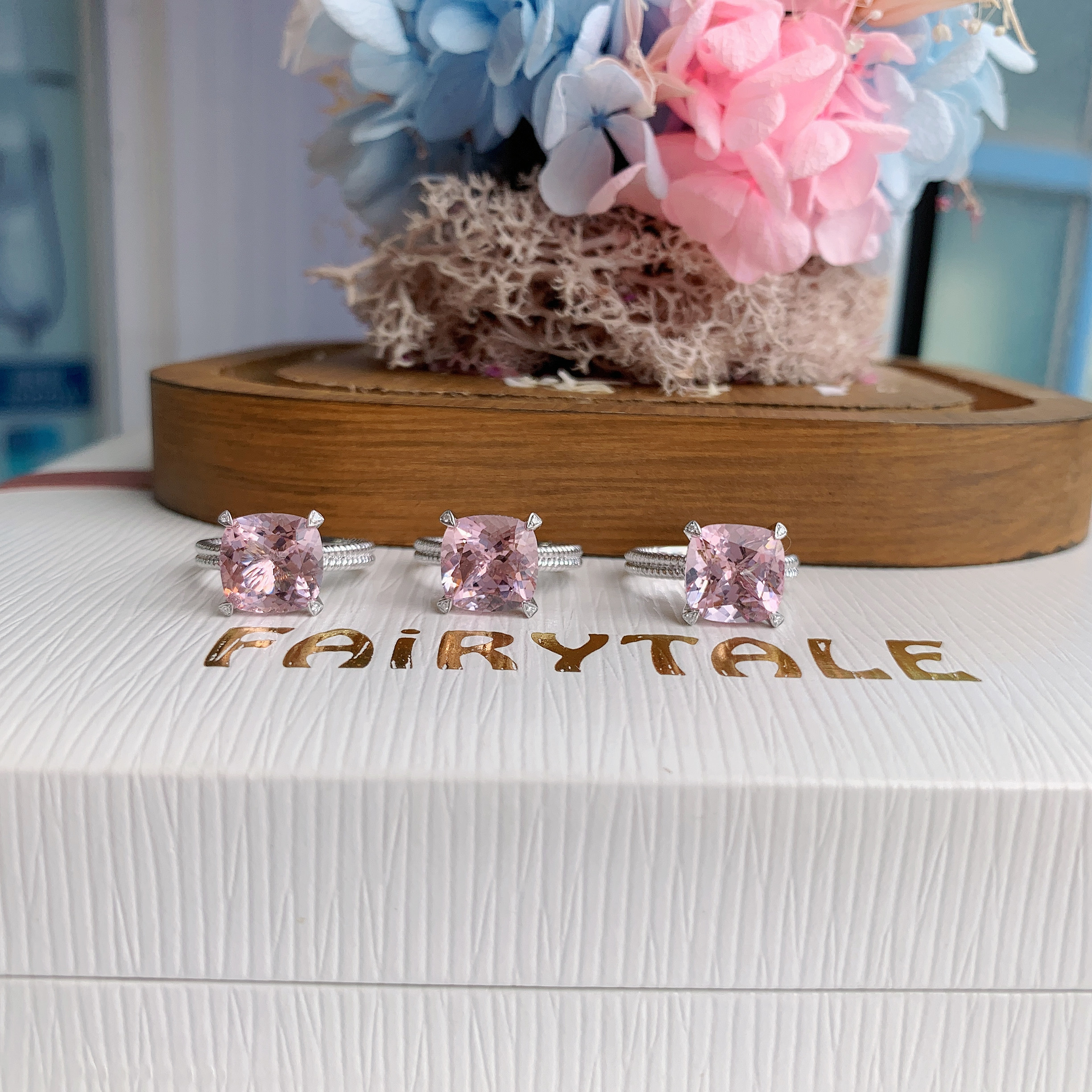 18K金摩根石鑽石戒指 - 枕形切割