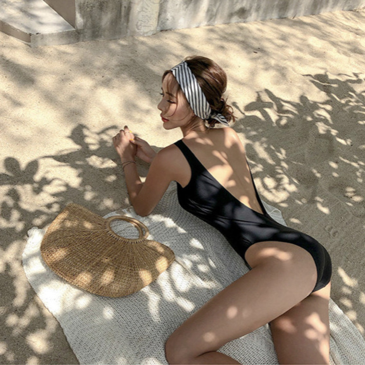 [現貨]🇰🇷正韓 性感大V露背高叉連身泳裝