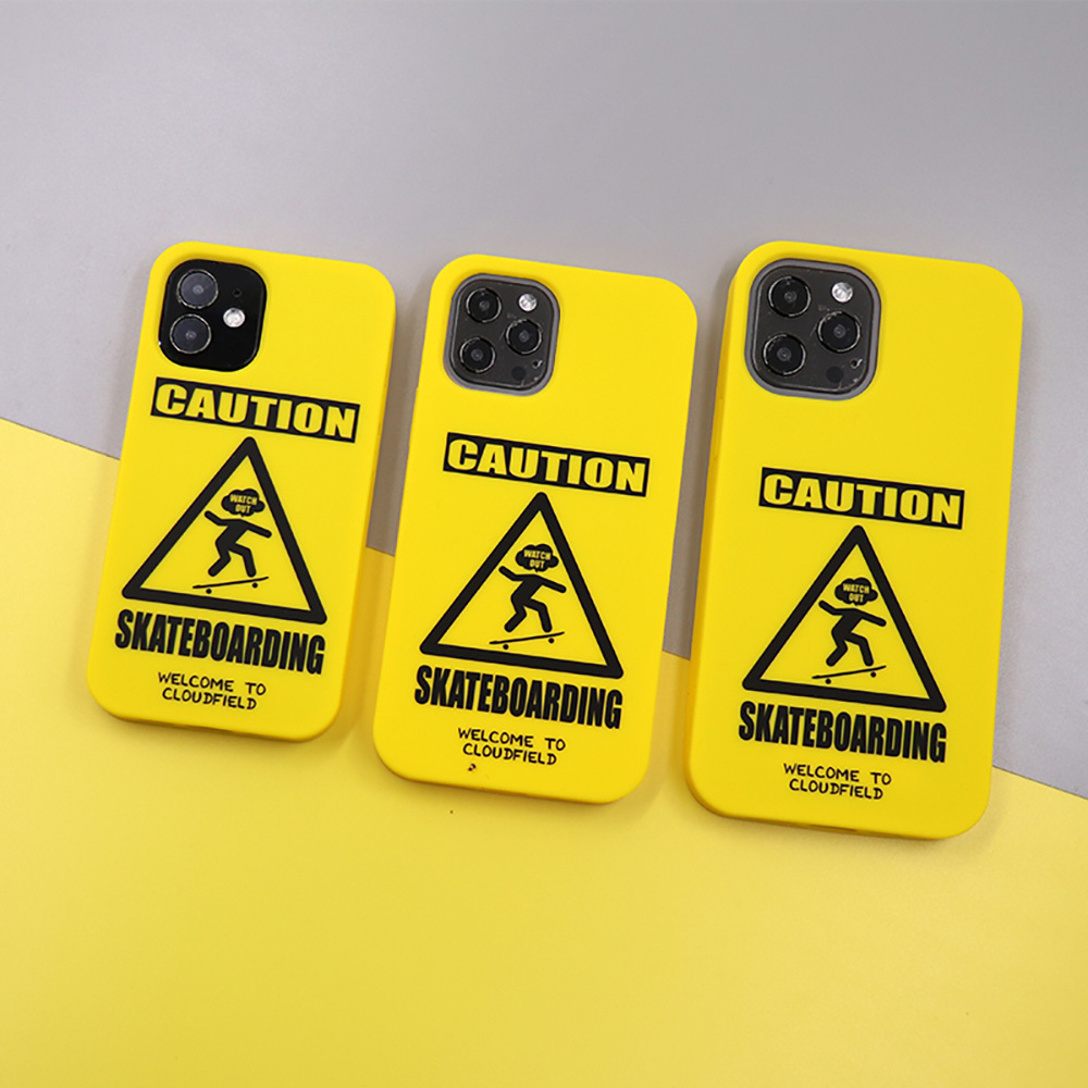 Candies iPhone 12 / 12 Pro - Candies x Cloudfield聯名款 當心滑板(黃)