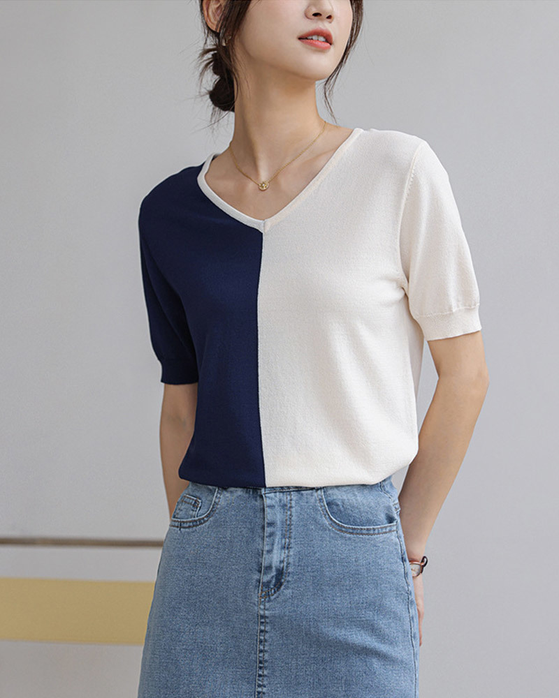 DEER.W V領撞色冰絲針織上衣 藍杏