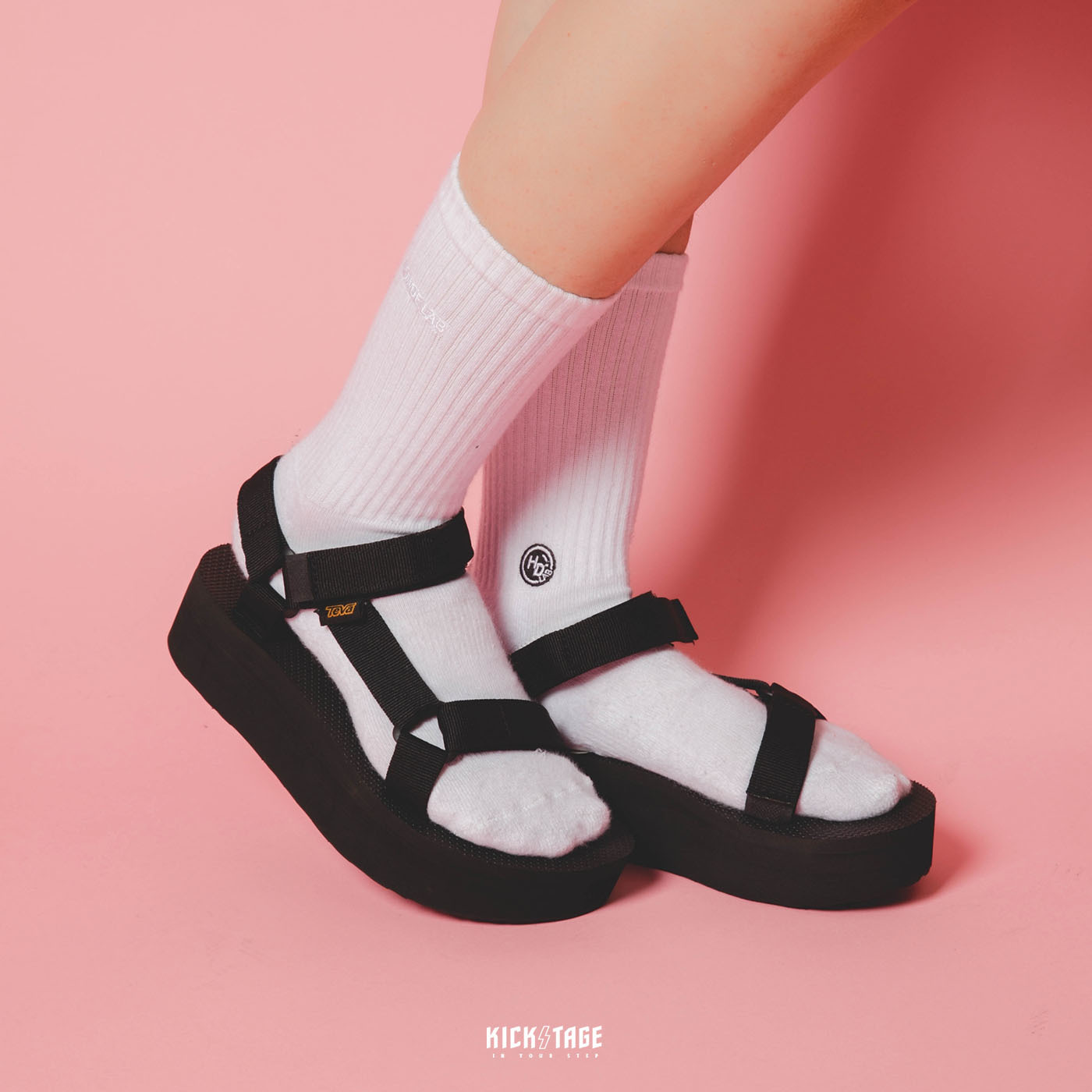 女鞋TEVA FLATFORM UNIVERSAL 黑色厚底增高織帶涼鞋