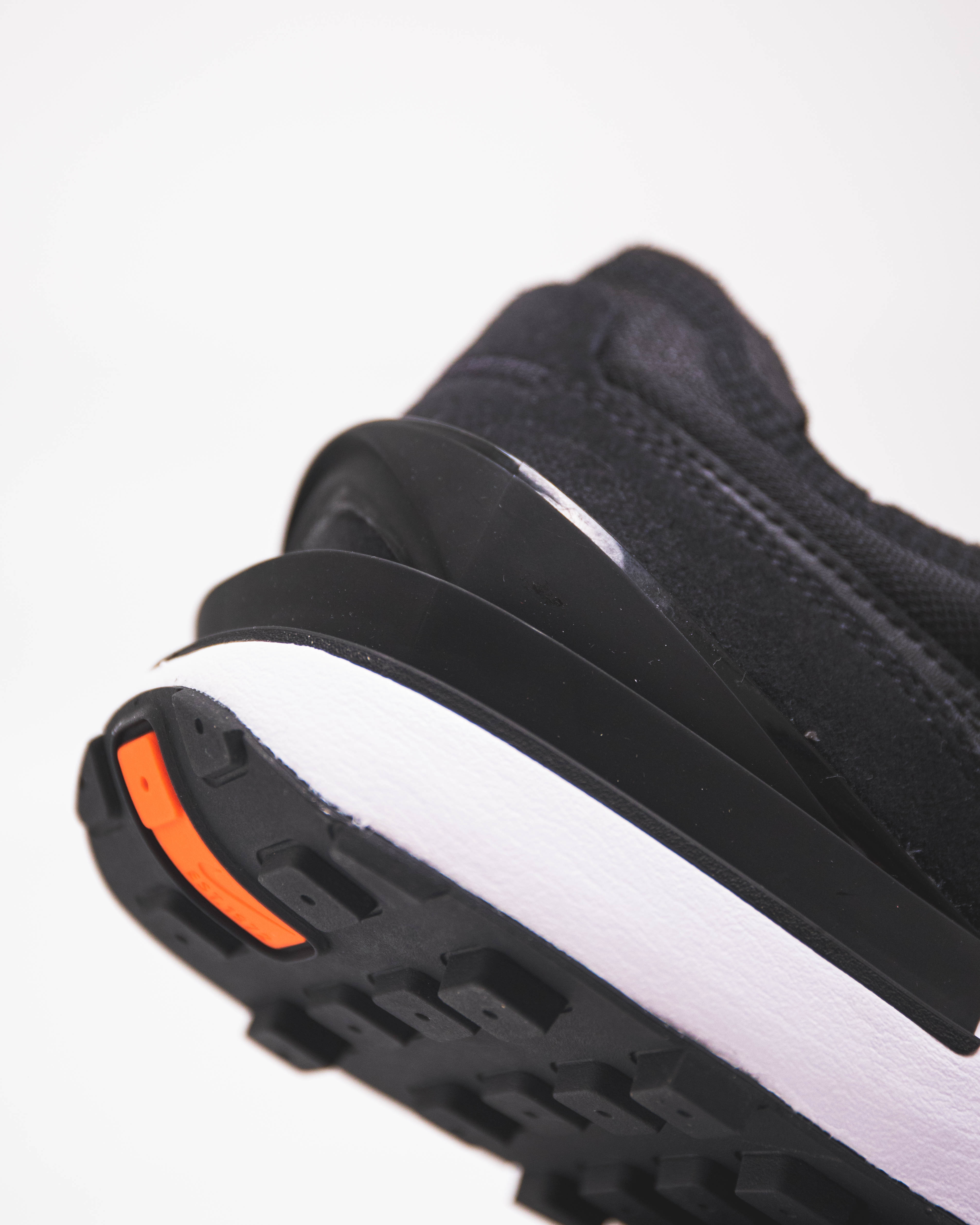 [現貨]  Nike Waffle One "Black White" DA7995-001