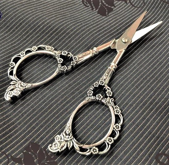 歐式古典剪刀 雕花復古 (復古『銀』)
