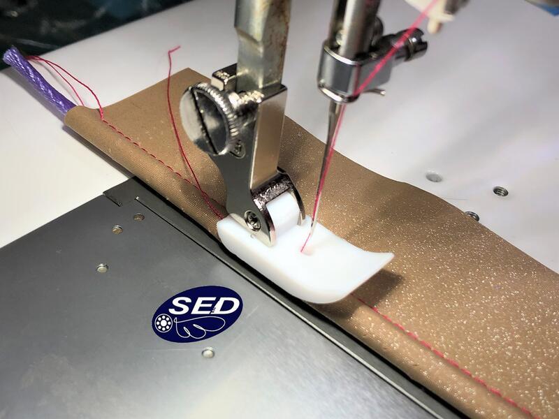 工業平車＆仿工業車 鐵氟龍包繩壓腳(左) 1/4