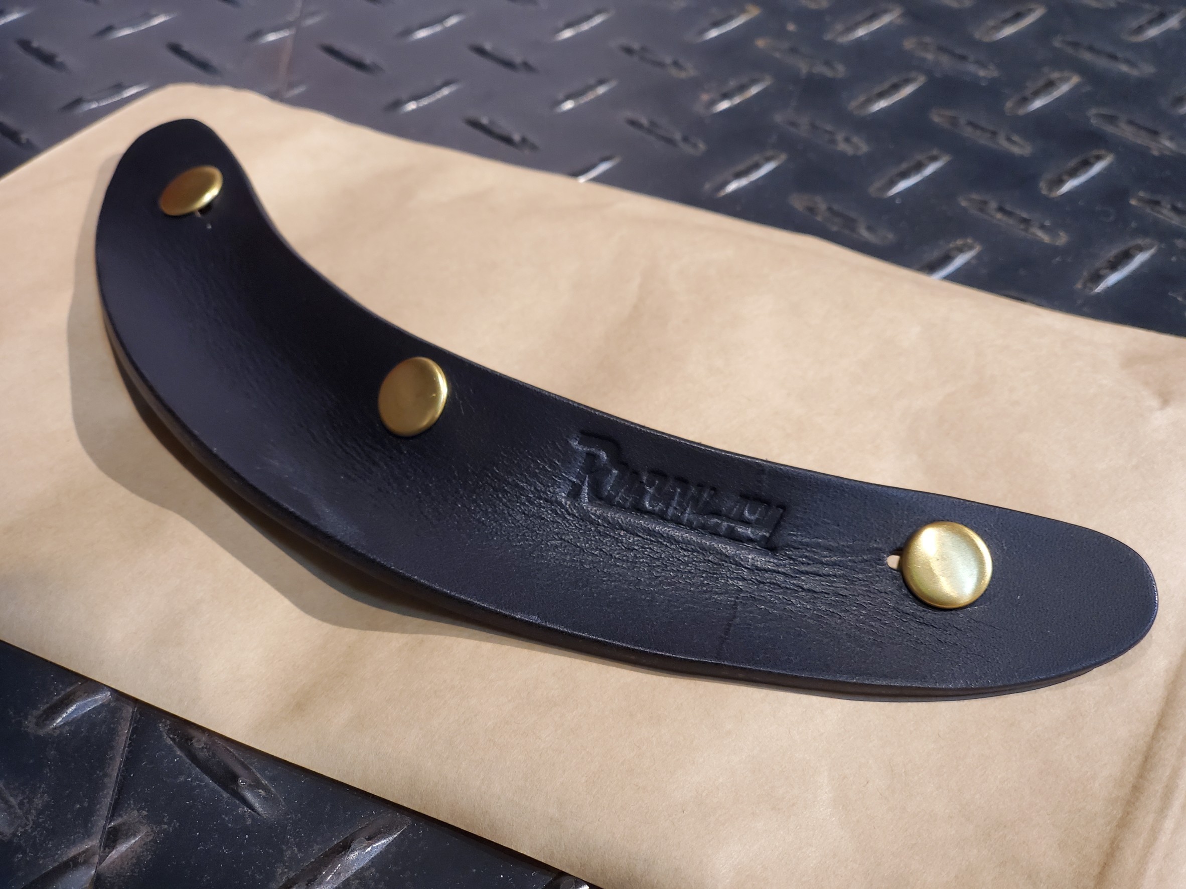 RMYWAY LHB-03 短帽簷 暗黑 皮帽簷