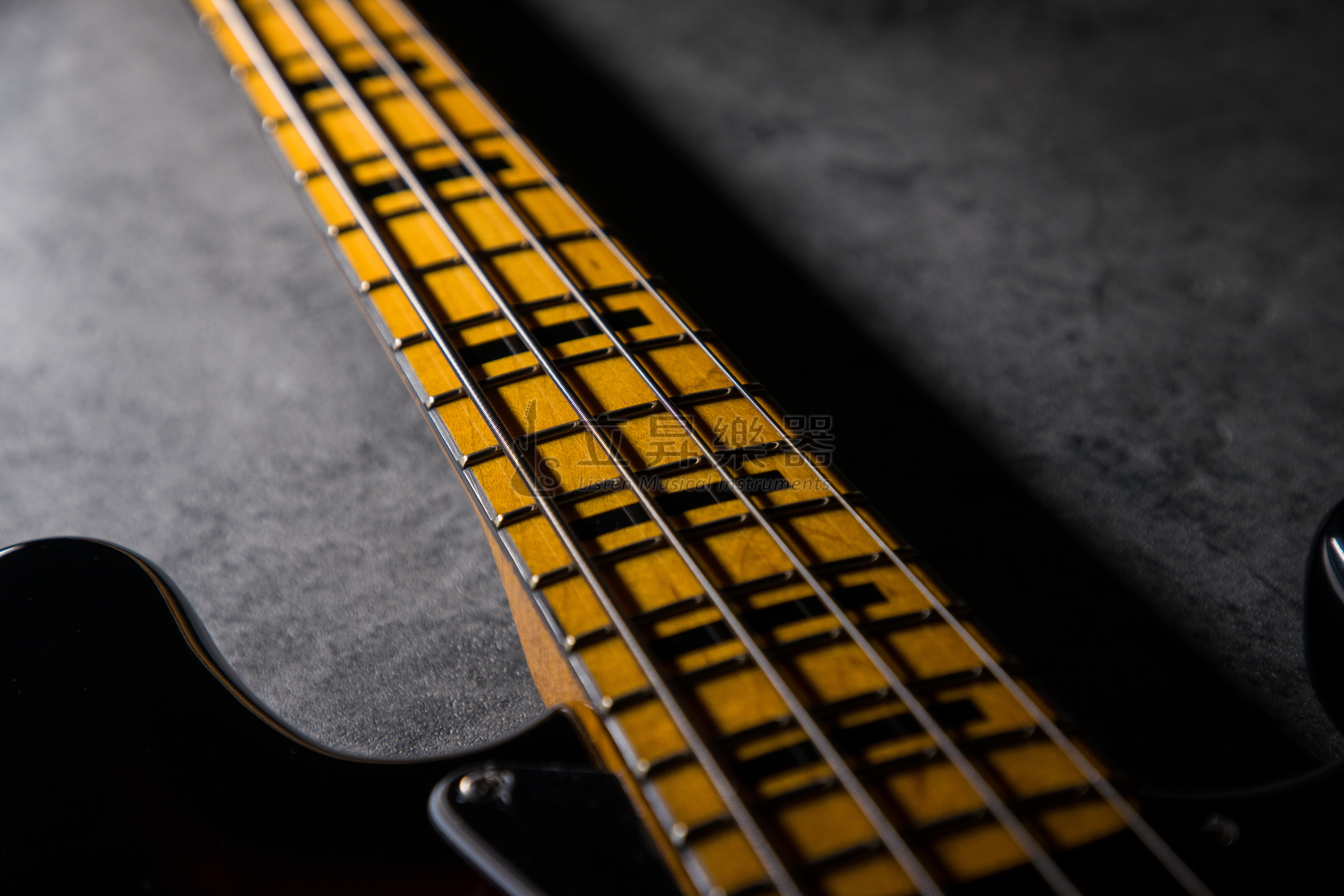 Fender Fender Squier Classic Vibe 70S Jazz Bass MN 3TS 夕陽漸層色 附RockBag 加厚防潑水琴袋 第 5 張圖片｜三峽吉他 / Bass