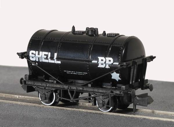 Peco NR-P160 N規 Petrol Tank Wagon  Shell/BP