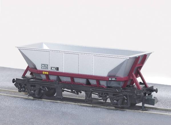 Peco NR-303 N規 MGR Wagon HAA - EWS Maroon