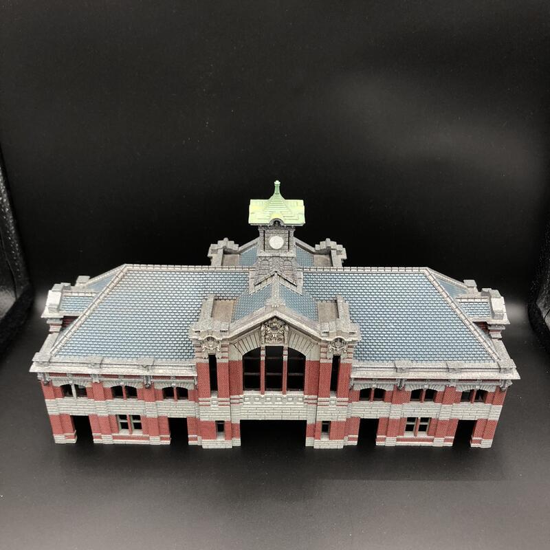 N規 1/150 台中車站未上色素模 (圖為已上色的範本)