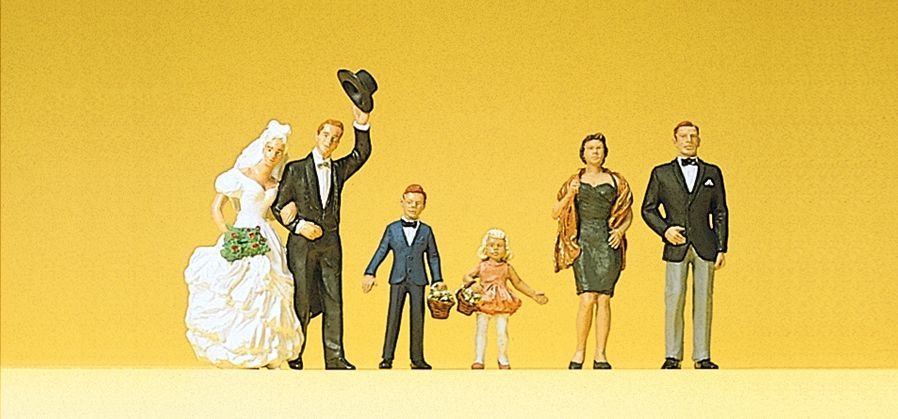 Preiser 10339 HO scale, couple, flower children and guests